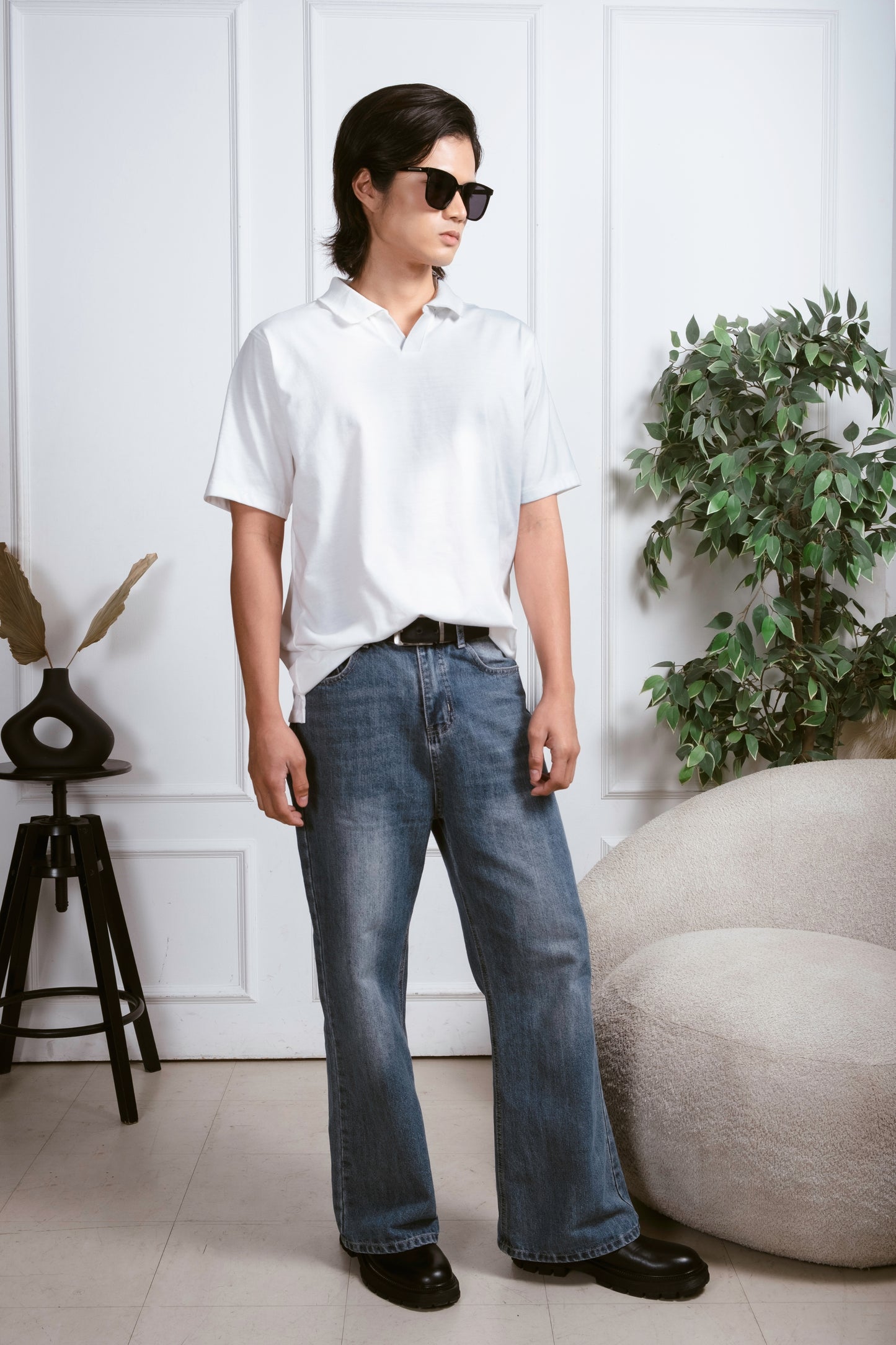 Relaxed V-Neck Polo Shirt - White