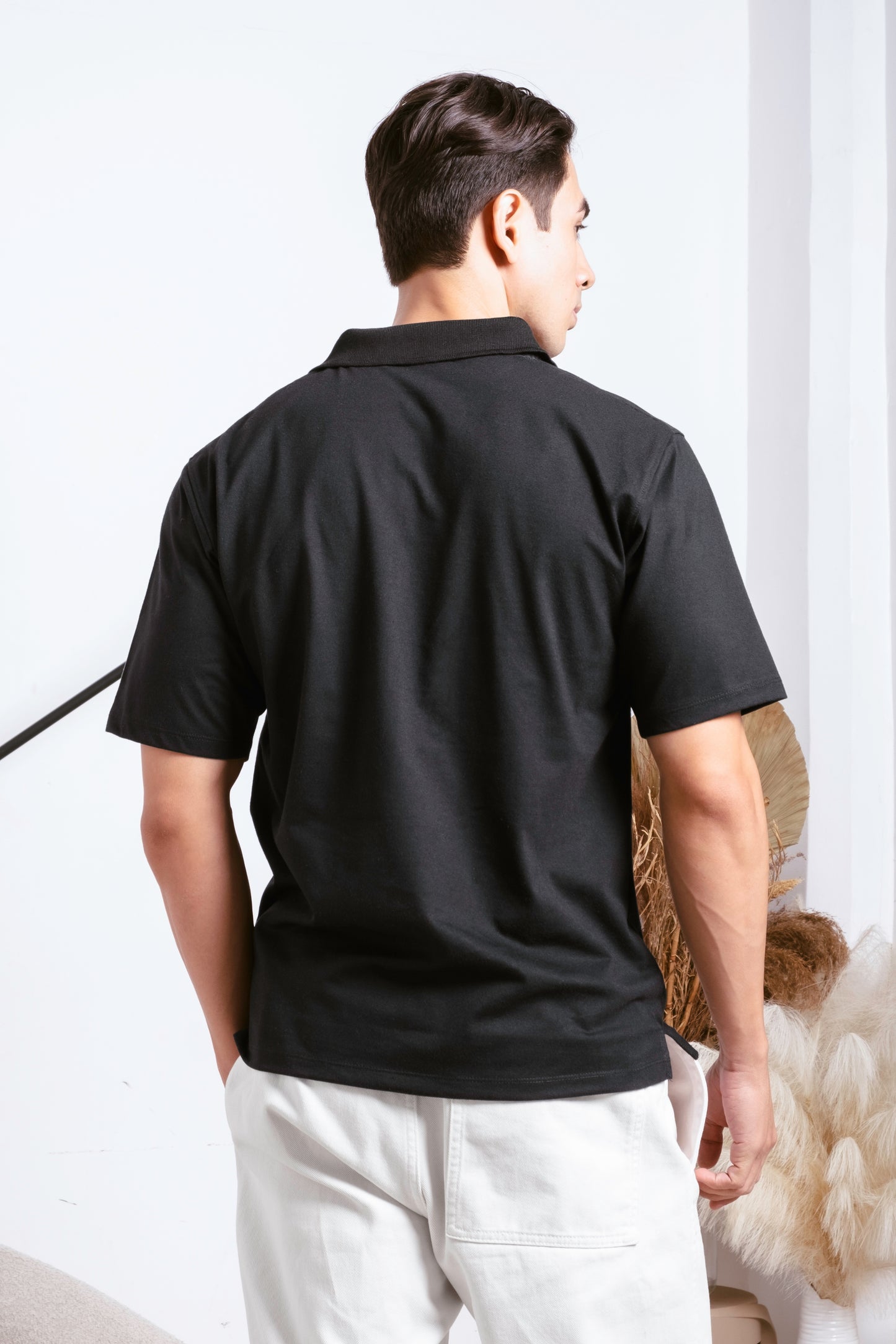Relaxed V-Neck Polo Shirt - Black