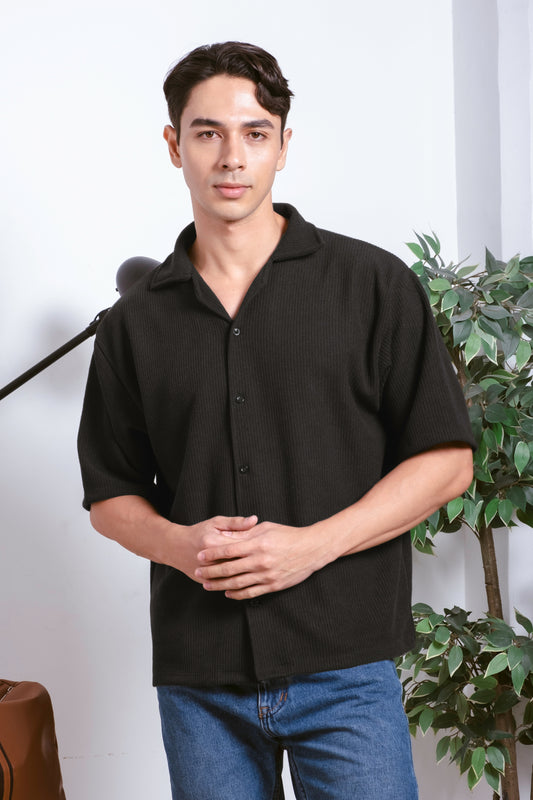 Cropped Knitted Shirt - Black