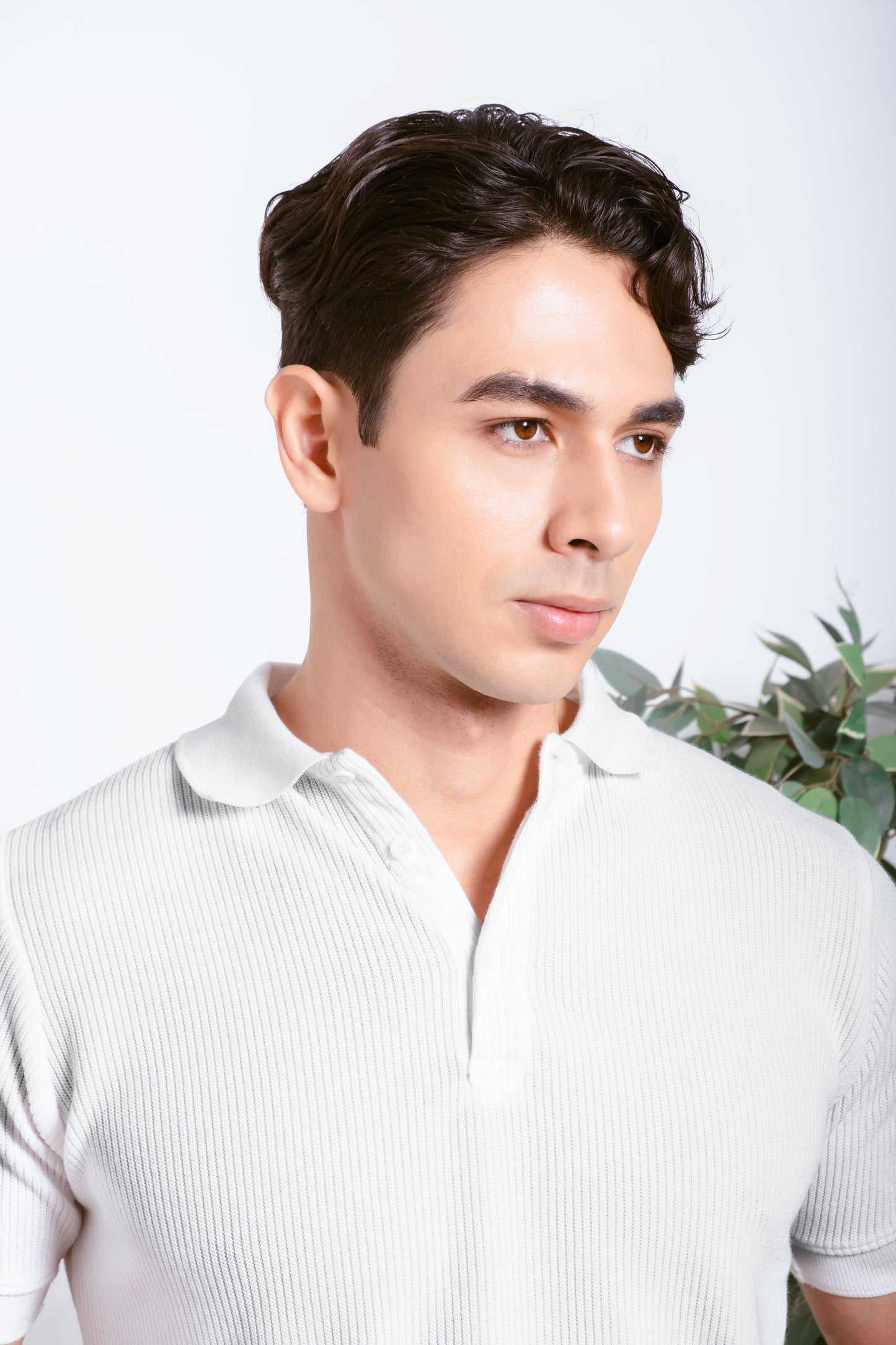 Slim-Fit Knitted Polo Shirt - Classic White [SKP08]